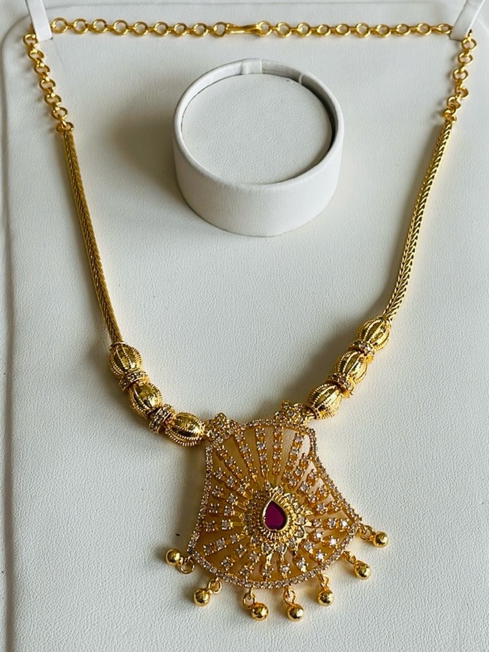 Gold-Tone Pendant Necklace with Pink Teardrop Accent